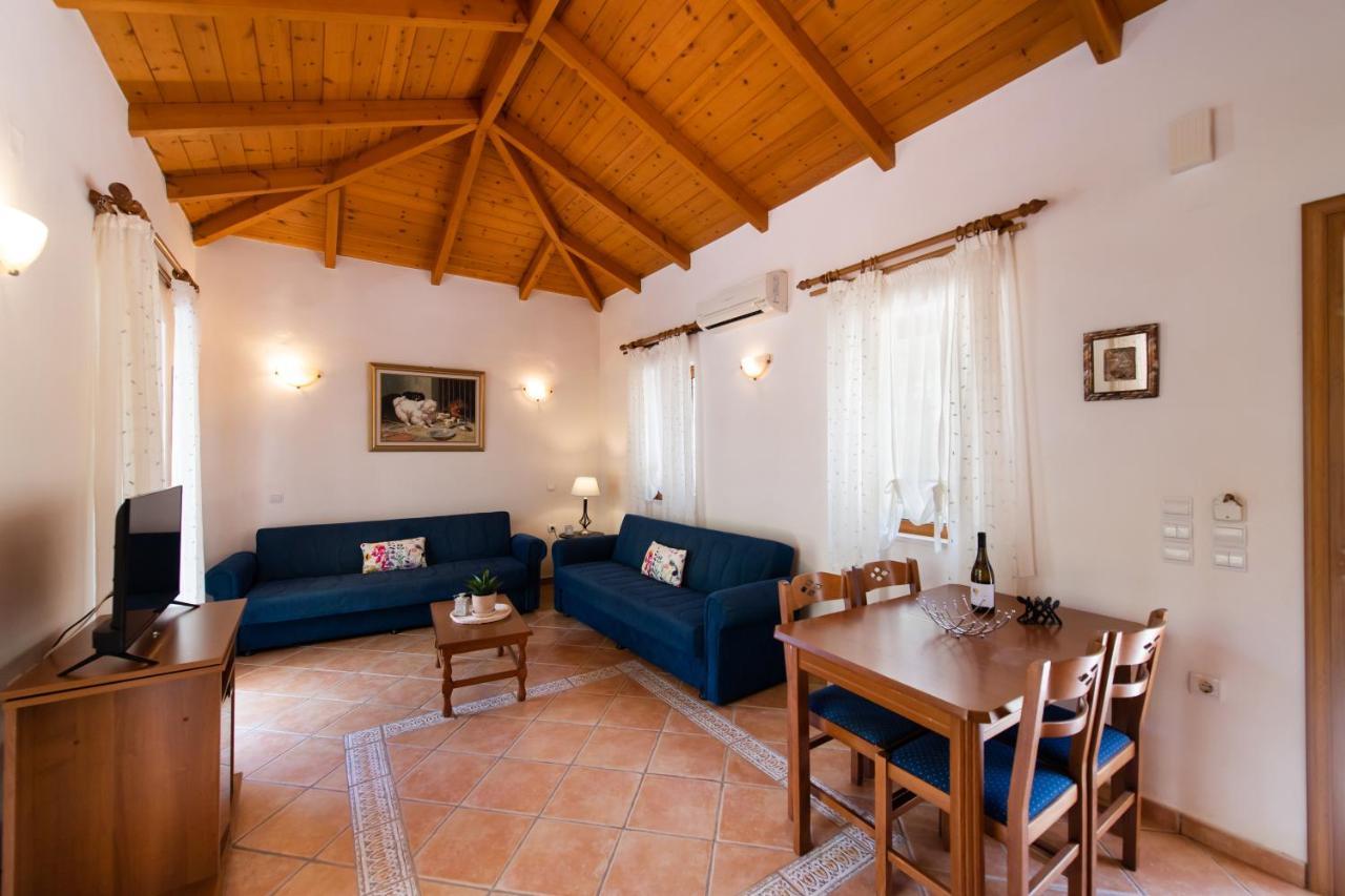 Áyios Nikítas Delphinus Villas-Villa Nikitas מראה חיצוני תמונה